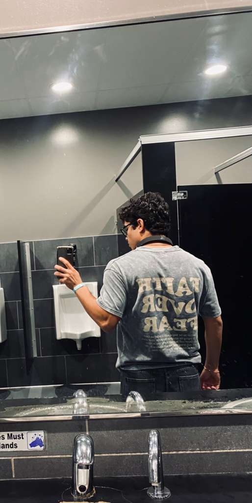 Profile image for Vitor Matheus Da Silva Velho