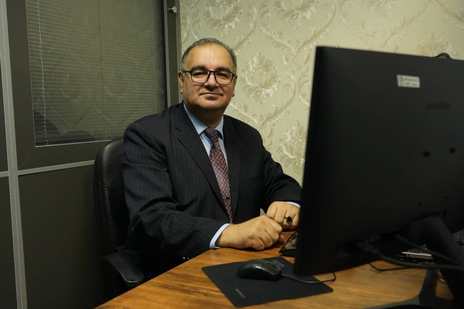 Profile image for Dariush Esmaeely